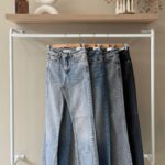 High waist straight cut jeans