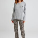 Leaf and tree bark pattern pyjama