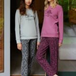 Paisley-like pattern pyjama