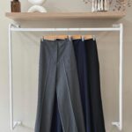 High waist straight leg trousers with side pockets