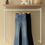 High waist flare cut jeans