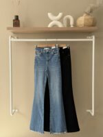 High waist flare cut jeans