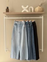 High waist extra wide leg jeans
