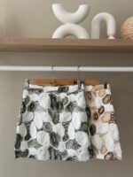 Rosette textured mini skirt