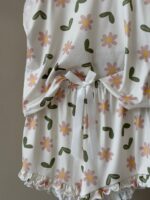 Daisy print ruffle cami white pajama - Image 2
