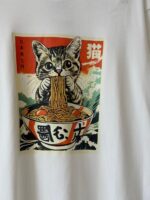 Ramen cat graphic white t-shirt - Image 2