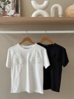 3D floral applique embellished t-shirt