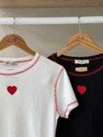 Heart embroidery contrast stitch t-shirt - Image 2