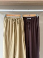 Drawstring elastic waist wide leg pants - Image 2