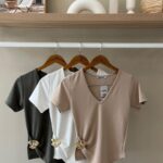 Metallic accent fitted v-neck top