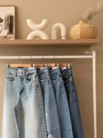 Extra wide leg jeans - Image 2