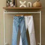 High waist straight cut jeans