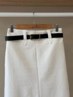 Belted front slit white midi skirt - Image 2