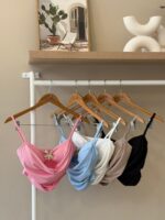 Ribbed crowl neck camisole with flower accent padded top