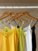 V-neck lace cami top - Image 2