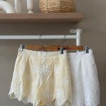 Daisy embroidered linen shorts