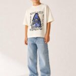 beach closed print t-shirt